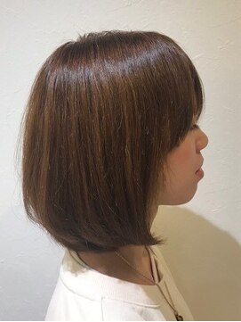 ライラック(LILAC) ショートボブ