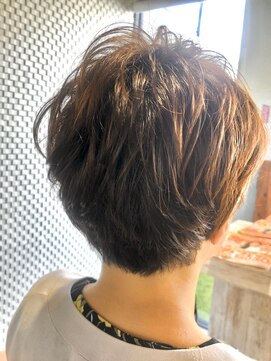 ファーレ オリエンテ(fare oriente) 耳かけ美フォルムヘア