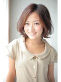 細い束感で大人キレイなカジュアルボブスタイル☆