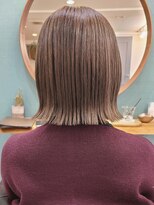 ベラ(Bella)&nbsp;《Bella吉祥寺》切りっぱなし/外ハネ/ボブ/ベージュ