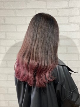 ビス ヘア アンド ビューティー 西新井店(Vis Hair&Beauty) 10代20代大人気グラデーションワインレッドカラー