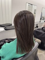 ココ 本八幡(KOKO)&nbsp;★デザインカラー/レイヤーカット/ウェットヘアオリーブベージュ