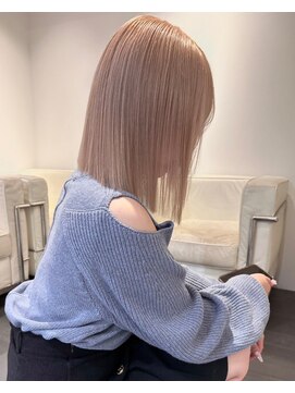 ベレーザ 渋谷(BELEZA) 5293シルキーベージュタンバルモリボブ艶髪ハイトーンカラー