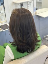 トッカ ヘアアンドトリートメント 難波店&nbsp;柔らかブラウンのローレイヤースタイル