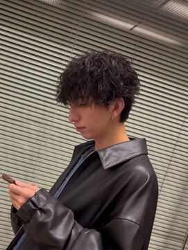 ディータ(Dita) ネープレスシャドウパーマ