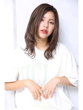 クラッチ ビオ 博多駅前(CLUTCH bio) オッジィオット ダークアッシュ セクシーミディ 大人可愛い