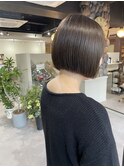 ミニボブ×オリーブブラウン