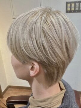 ランソ 新宿(RUNSO) スパイキーショート×フェザーパーマ×サーフカール