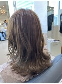 アッシュベージュカラー
