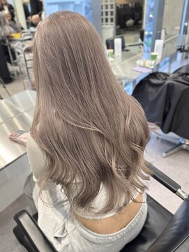 サンクマーケット 渋谷(cinq MARKET) 渋谷ミルクティーベージュハイトーンカラーヘーゼルベージュ韓国