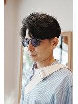 ミューズ バイ ケンジ(MUSE by KENJE) ハンサムショートセンターパート毛流れパーマ