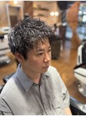 癖毛風ランダムパーマ