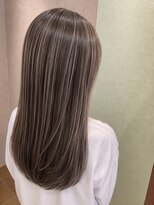アース 川口店(HAIR&MAKE EARTH) 自然になじむ大人の白髪ぼかしハイライト