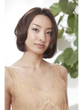 カミーノ(Camino) 涼しげなボブ