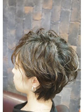 ヘアー クリエイト カルバリ(HAIR CREATE Calbari) 大人ショートアレンジ