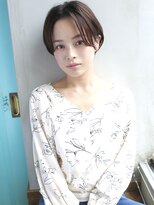 バース(BIRTH)&nbsp;天神【BIRTH】　センターパート前髪なしショートボブ