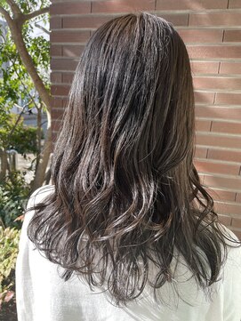 アリュー(allu) *ブリーチなし*グレー*