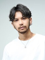 フィフス 渋谷(fifth)&nbsp;センターパートツイストスパイラルパーマ刈り上げツイストパーマ