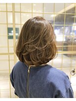 テラス アヴェダ 大丸心斎橋店(Terrace AVEDA) 前上がりボブ