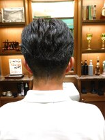 ヒロギンザバーバーショップ 丸の内店(HIRO GINZA BARBER SHOP)&nbsp;渋みのあるバックスタイル
