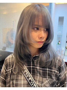 リンイチマルサン(Lin.103) 【顔まわりたっぷりレイヤー♪】　山下　泰世