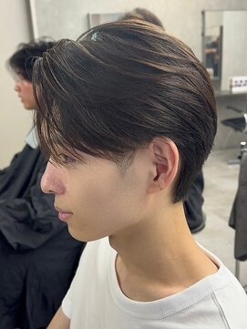 エルマーク 心斎橋(L-MARK) センターパートニュアンスパーマ韓国カルマパーマコンマヘア