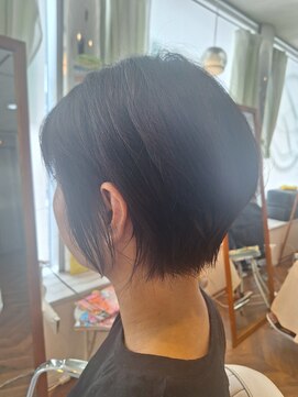 レリビー アウラ(LELiBE_'aula) ショートスタイル