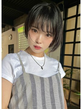 フェム(5) シンプル前下がりショートヘア♪