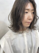 ヒュッゲ(Hygge)&nbsp;ボブちょこっとレイヤー＋オリーブベージュ