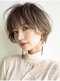 大人ショート　白髪ぼかし　脱白髪染め　ハイライト40代50代60代