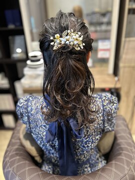 アヤナ バイ アヤラ(ayana by ayala) 大人ガーリー/ダークアッシュ/似合わせカット/ミディアム