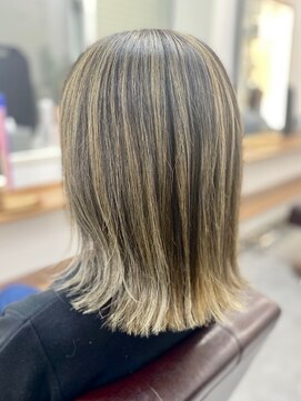 ランプ(Lamp) くびレイヤー グレーベージュ 白髪染め 白髪ぼかし 髪質改善