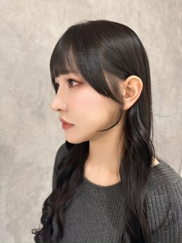 ブレス 横浜(bless)の写真/骨格を補正する繊細なカット。第一印象を左右する「顔周り」のデザインで、似合わせを実現!