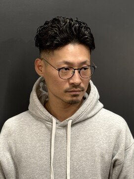 銀座 シノ 灯(shino HANARE) 【極道パーマ】スキンフェード