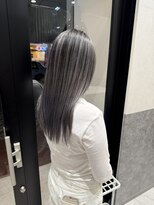 サロウィン 新潟万代店(SALOWIN)&nbsp;ホワイトシルバー×バレイヤージュ