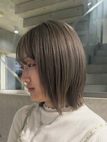 ヲタク 渋谷 代官山 恵比寿(wotaku.)&nbsp;グレージュカラーダブルカラーケアブリーチハイトーンミニボブ
