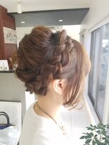 リバーズ エソシマ(River's ESOSHIMA) 編み込みアレンジ/ゲストスタイル