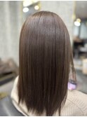 大人可愛い透明感立体感グレージュ×エアストレート