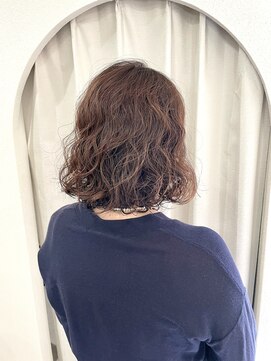 イチエ(icie) ラフなパーマボブスタイル