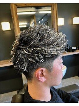 スター(STAR) ツーブロック/メッシュ/ショート/短髪/アップバンク/メンズ