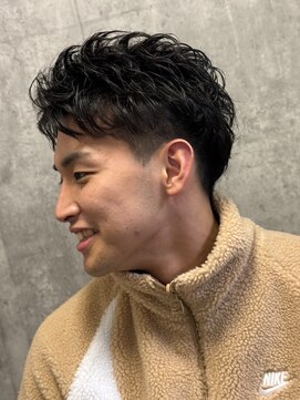 プレミアムバーバー 新宿店(PREMIUM BARBER produce by HIRO GINZA) 【リバースカール】
