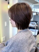 ケリーアン 太田(kelly.un)&nbsp;レイヤーボブ / シアーブラウン / ミニボブ / フェイスレイヤー