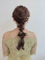 エルガ バイ コバルト(LGA by cobalt)&nbsp;お呼ばれ編みおろしヘア