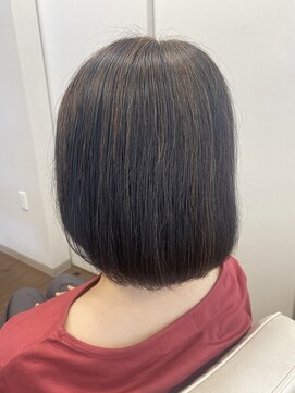 ドゥージングヘアースクラッチ(Dozing Hair Scratch) ハナヘナ ナチュラル 肩上ボブ