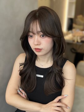 オムニス 表参道(Omnis) レイヤーカット顔周りフェイス20代くびれ巻きブラウンイメチェン