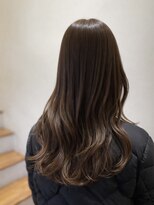 シーループユナイテッドアトリエ(C-LOOP UNITED ATELIER)&nbsp;動きがほしい方◎レイヤーカット×柔らかベージュ【水素カラー】