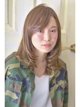 ボコカ(bococa) アッシュベージュ×内巻きストレート