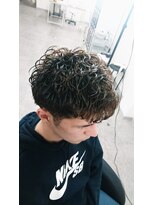 美容室 イズ 館林店(Iz)&nbsp;くせ毛風パーマソフトツーブロックフェザーマッシュ