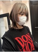 【sheta/表参道】インナーカラーブリーチハイトーンウルフ外はね