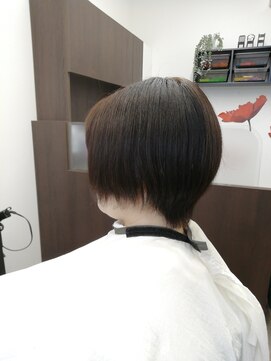 ハチガレージ(8GARAGE) ショートボブ